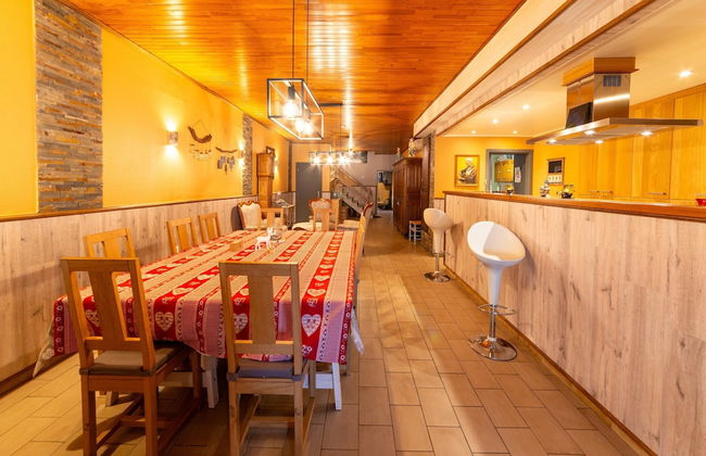 Expansive Holiday Home in Ardennes with Hot Tub - Photo 35