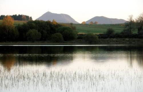 La Loge des Volcans - Vue Puy De Dôme - Foto 12
