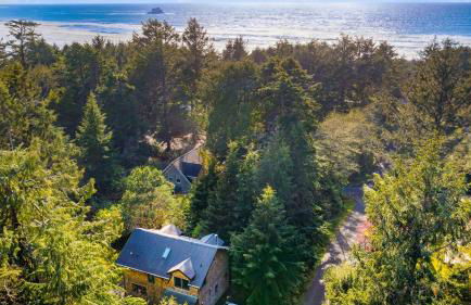 Walk to Beach Relax in Hot Tub Dine on the Deck LoLis Place by AvantStay - Foto 56