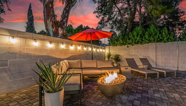 8BR Villa Heated Pool Putt Grn Billiards Sleeps 18 - Foto 5, Habitación