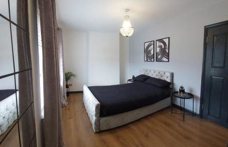 Cardiff city centre house - Sleeps 6 - Foto 9