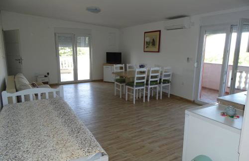 Vila s bazenom Anastazija - Foto 14