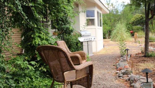 13 acres Perfect for Groups! 3BR Sleeps 8-10 - Foto 1