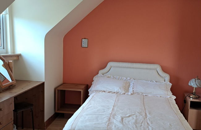 Spacious 6-bed House 10 Minutes From Knock Airport - Photo 6