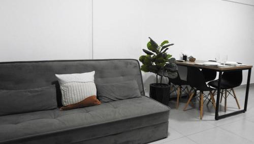 Seu Refúgio Confortável e Moderno em Foz do Iguaçu - Foto 3