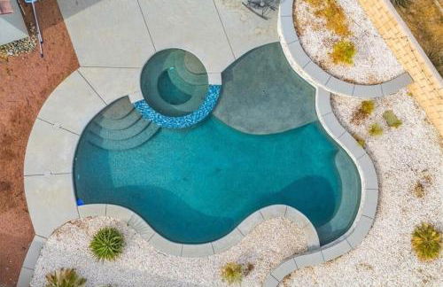 Stunning Joshua Home with Pool, Spa, & Game Room! - Foto 60