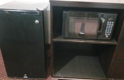 OSU King Bed Hotel Room 111 Booking - Foto 11