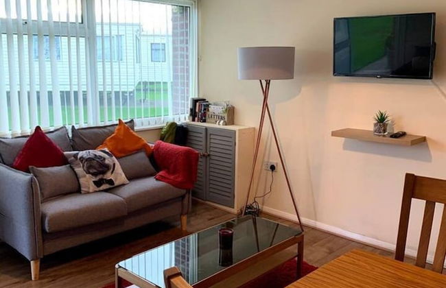 Cosy and Modern 2-bed House in Great Yarmouth - Foto 1