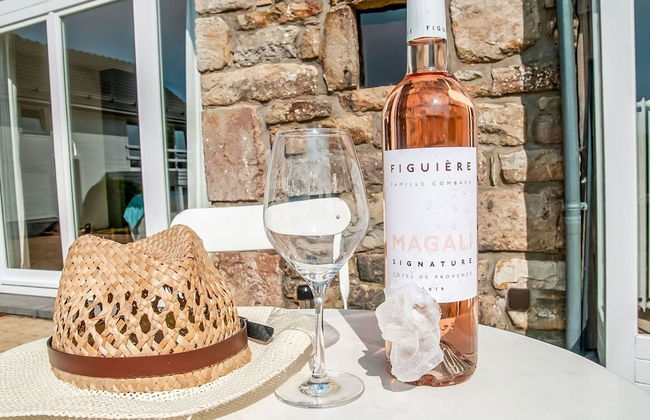 Luxurious Villa With Pool and Sauna, and Very Suitable for Culinary Workshops - Photo 27