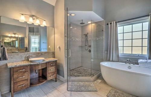 High Point Home about 1 Mi to Oak Hollow Lake! - Foto 14