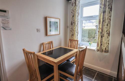 A River Runs By - Photo 8