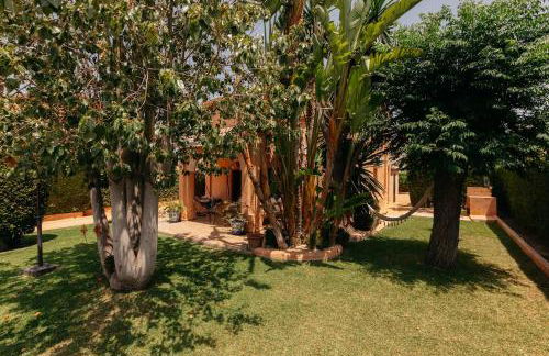 Charming brand-new loft with garden and pool - Foto 19