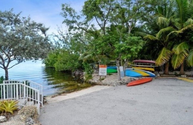 End Unit With Ocean Views And Juliet Balcony. 2 Bedroom Condo by RedAwning - Foto 23