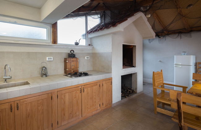 Stunning Villa Sofia With Heated Pool IN Split Hinterland - Foto 18