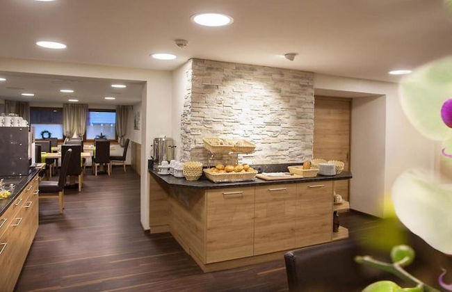 Apartment in Langenfeld With Recreation Room - Photo 7