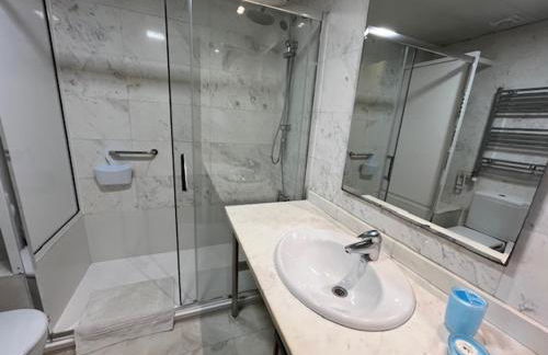 Apartamentos City Beach - Photo 45