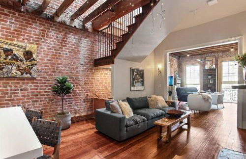 Historic Garden District 5BR with Parking and Balcony - Foto 10