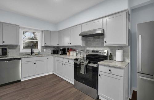 Family-Friendly 3BR Home in Montgomery - Foto 8