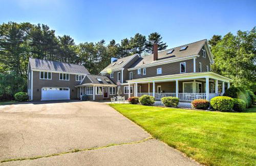 Large Kennebunk Home, Walk to Beach Less Than 2 Mi to Town - Foto 1