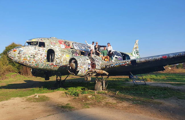 Tour por la base aérea subterránea de Zeljava - Foto 3