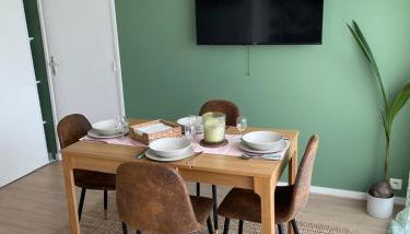 A 10min de Paris La Défense et Roland garros appartement lumineux avec parking et climatisation - Foto 2