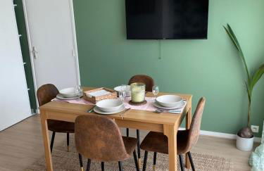 A 10min de Paris La Défense et Roland garros appartement lumineux avec parking et climatisation - Foto 2