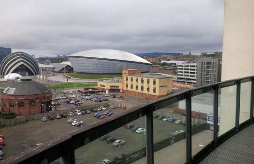 Glasgow Hydro Apt with Great Views - Foto 7