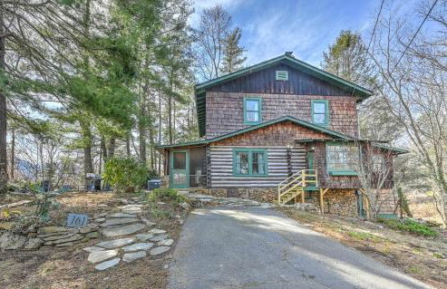 Unique Cabin With Hot Tub Close to Town - Foto 4