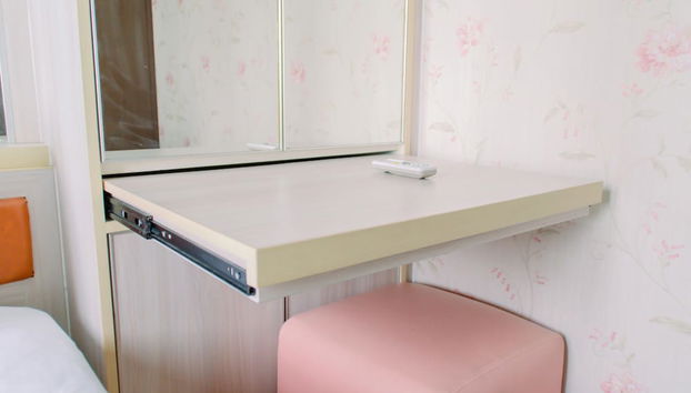 Elegant And Modern 2Br At Sunter Park View Apartment - Foto 5, Habitación