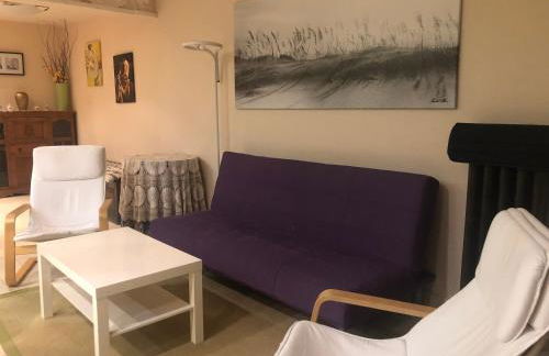 Apartamento con jardin - Photo 5