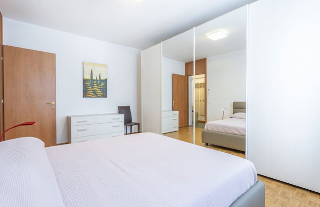 Udine Palazzo d'Aronco Modern Apartment - Foto 4