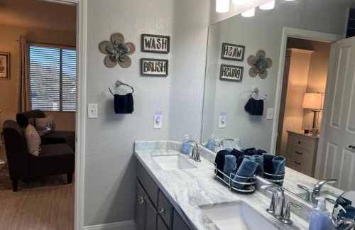 Las Vegas-Henderson, Nevada-Luxury Dream Home, Private Pool & Spa, sleeps 16 - Foto 52