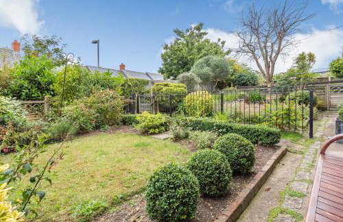 7 Severn Terrace - Photo 3