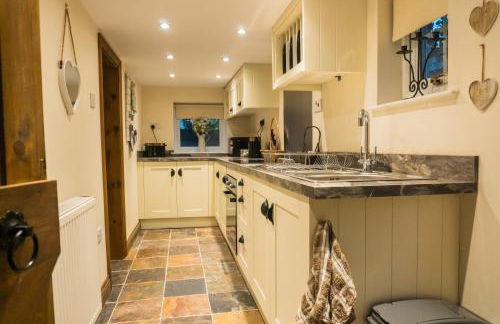 Hot Tub Pet Friendly Luxury Cosy Cottage, Near Withernsea and Patrington - Foto 16