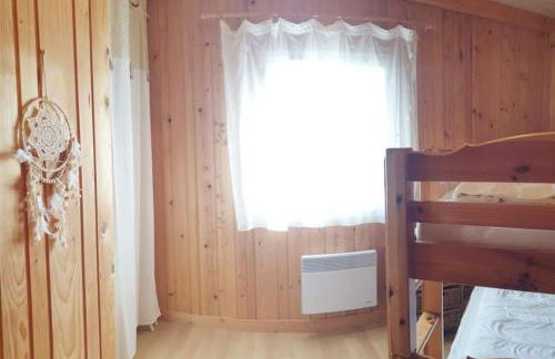 Gîte les 4 saisons - Intérieur bois - Lac de Chalain - Foto 9