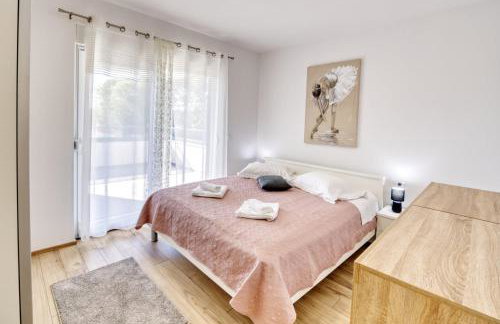 CROWONDER Sun Dance Apartments with Heated Swimming Pool Seaview and Garden - Foto 12