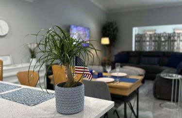 Newly Renovated Villa with Hot Tub - Foto 16