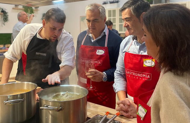 Clase de cocina de paella y queso vasco quemado (en Bilbao) - Foto 3