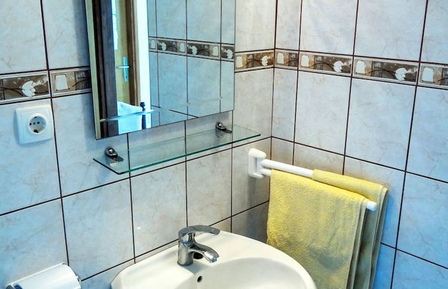 Beautiful Coastline View Apartment a4 - Photo 15