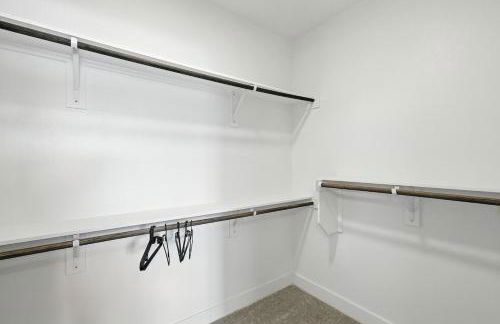 95 Luxury 2B2B Condo DT Fort Worth, Resort Style Pool & Gym, Golf Simulator, 7M to Dickies Stadium, 15M to AT&T stadium - Foto 20