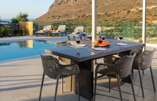 Utopia Luxury Villas - Photo 52