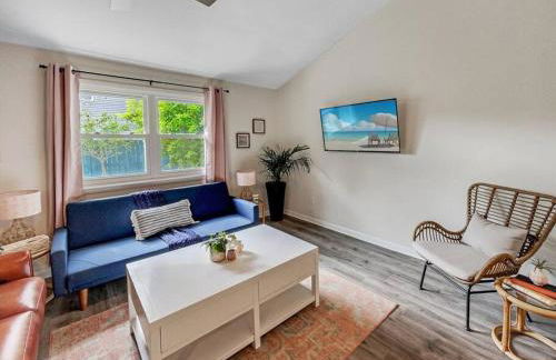 Cold Plunge Outdoor Shower Bike to Shem Creek - Photo 13