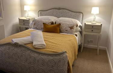 Tranquil home at Westerlands Farm, Sleeps 7, The South Downs - Foto 9