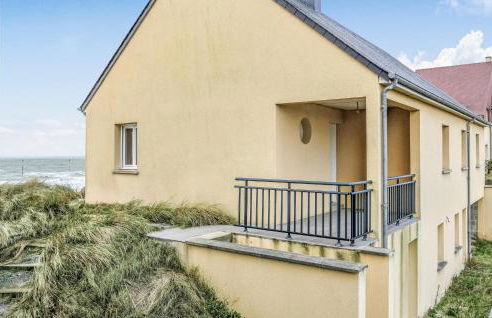 Nice Home In Pirou With House Sea View - Foto 11