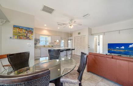 Short Walk to Beach, Restaurants, Bars, Fun & More - Foto 42