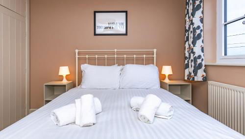 Dulcote Gem 3 Bed 3 Bath Parking & Cathedral Views - Foto 2, towels