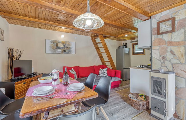 Rozi's Riverside Cottage - Photo 7