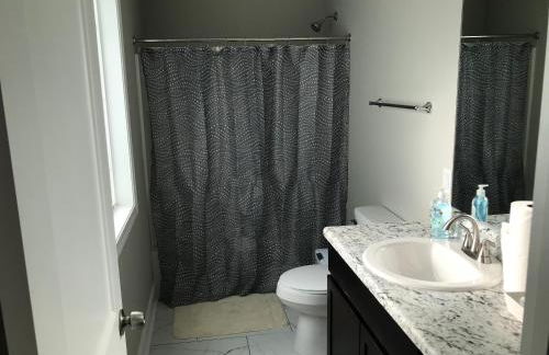 Brand New 3 bedroom 2 bath Home (Built 2022) - Foto 3