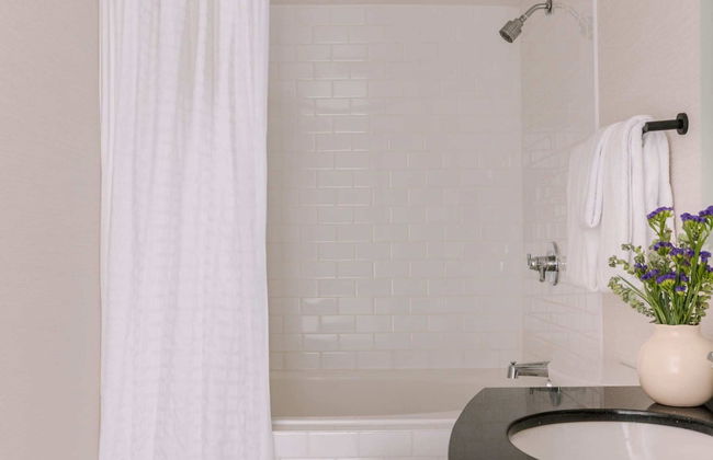 The Sunset - Photo 14