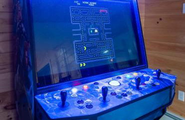 Massive Log Chalet with Hot Tub - Foto 20